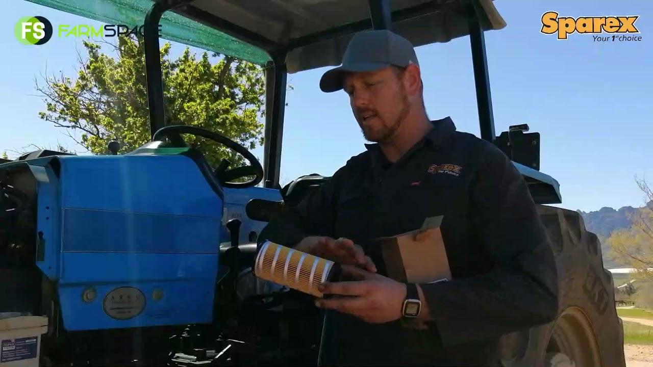 Vandag diens Jano 'n Landini trekker met die hulp van Sparex se filters. (Deel 1)
