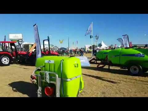Van Breda Boordspuite op Nampo. Plaaslik vervaardig, lyk nogal nie onaardig!