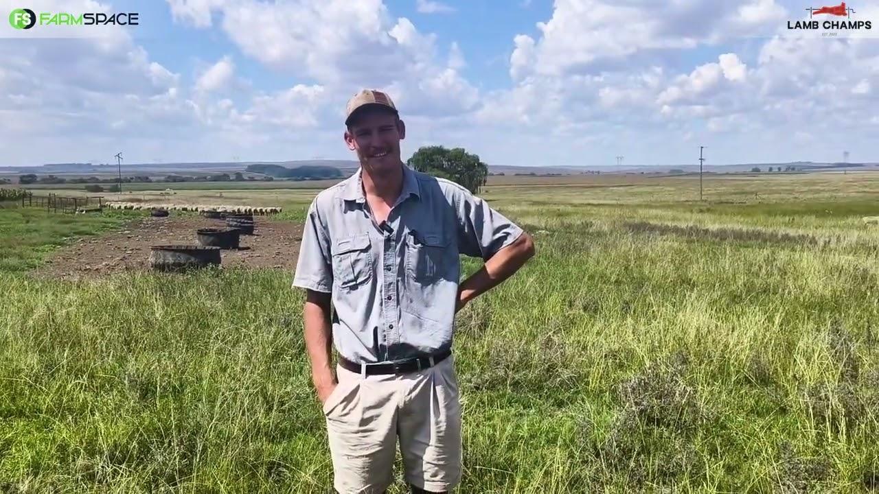 Zachie Janse van Rensburg skryf die jaar 'n Vleis Merino in vir Lamb Champs 2026