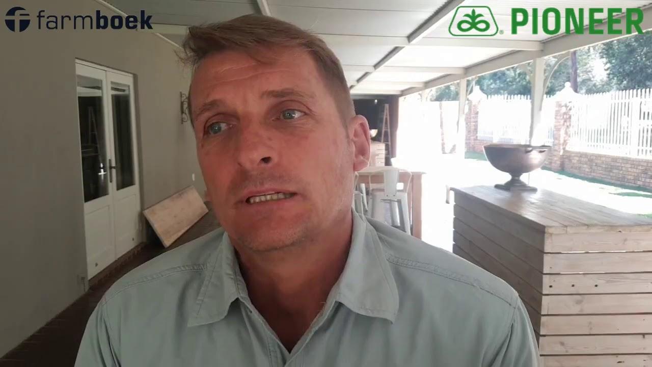 Pioneer - Soybeans with Philip Fourie
