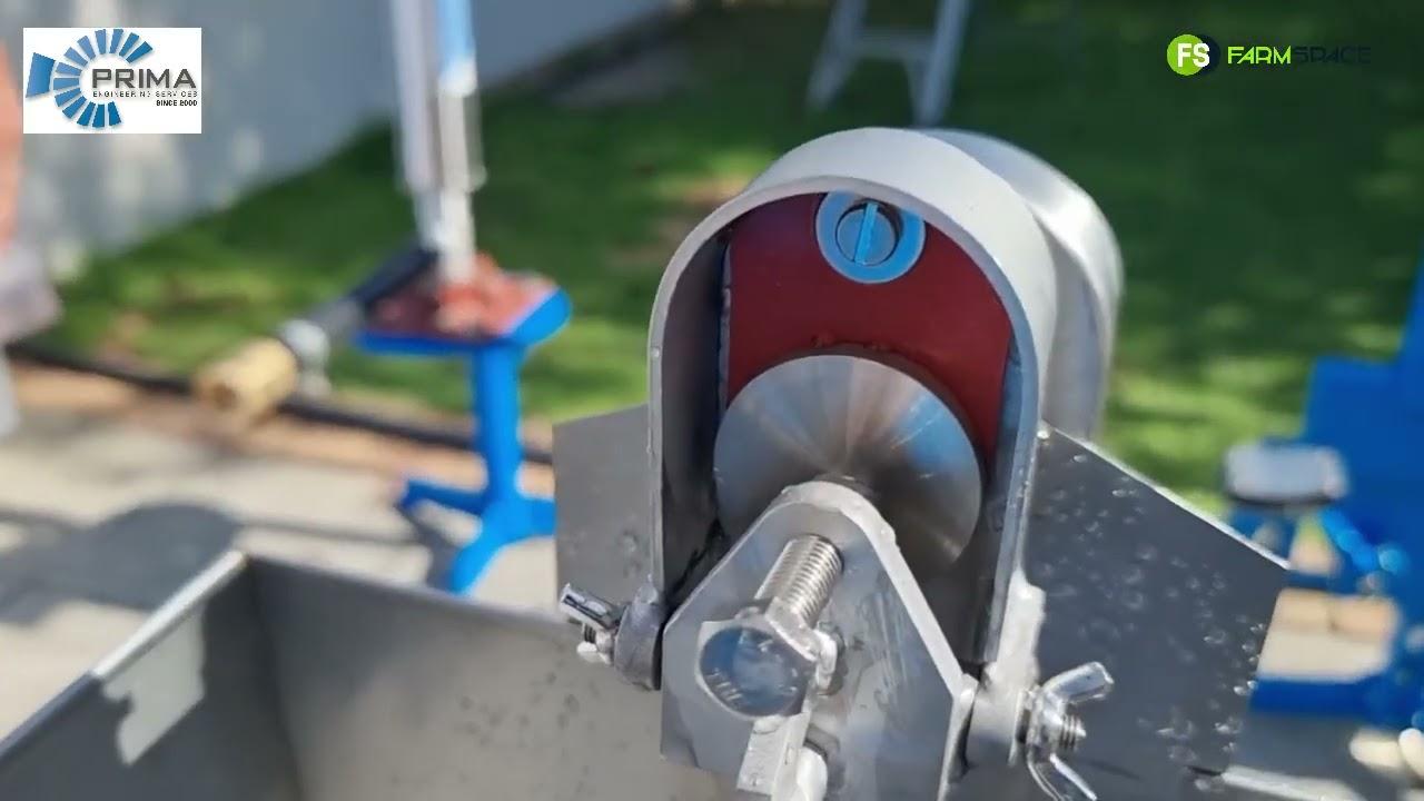 Hansie van Prima Engineering het 'n oplossing vir jou windpomp silinders en "valves" vir jou krip.