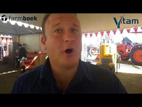 Vitam: Suiwel risikos en kuilvoer. Ontmoet ek die interessante karakter by Nampo.