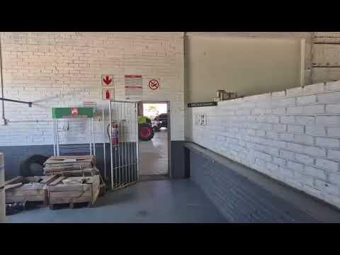 Hoekom moet jy 'n draai maak by die OVK Massey Ferguson-tak in Cradock?