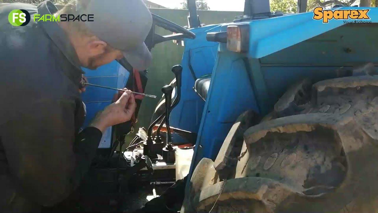 Jano diens 'n Landini trekker met die hulp van Sparex filters - Deel 2