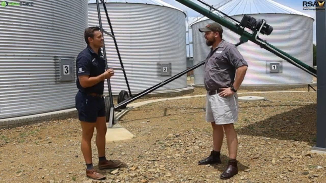 Ons praat met Willem van RSA Grain Storage Solutions oor die graanstore wat hulle vervaardig