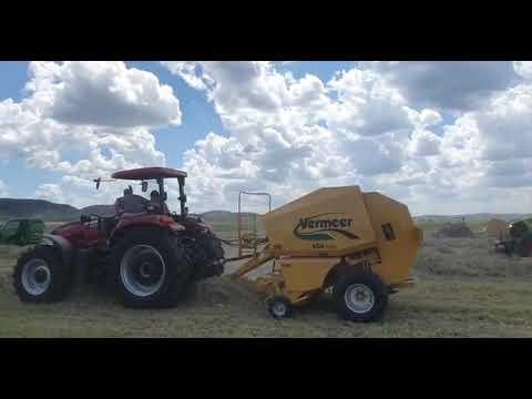 King Price PayAsYouFarm Hay Day and Baler Challenge 2022 regstreeks vanaf Parys.