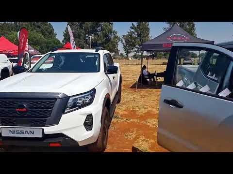 Nissan het die nuwe NP 300 bakkies by Die Krip Landboufees 2022