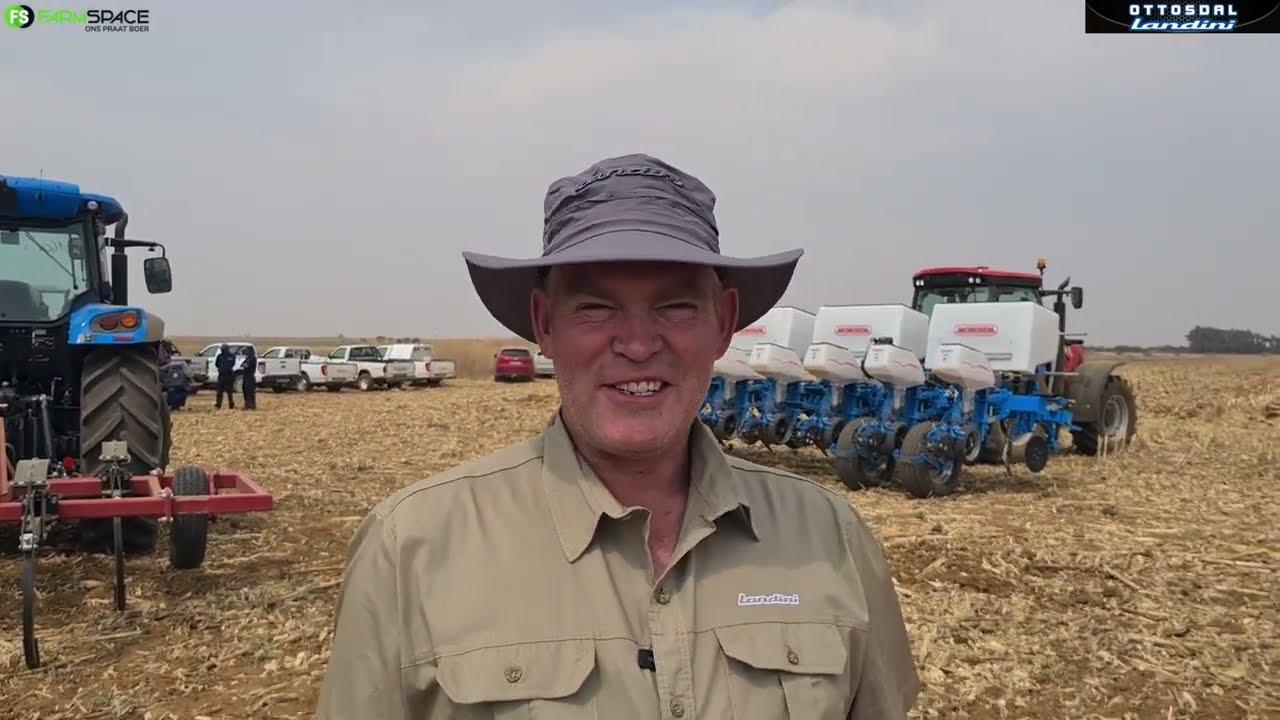 Gerhard lig ons in hoekom Ottosdal Landini se naverkope diens so belangrik is vir die kliente.