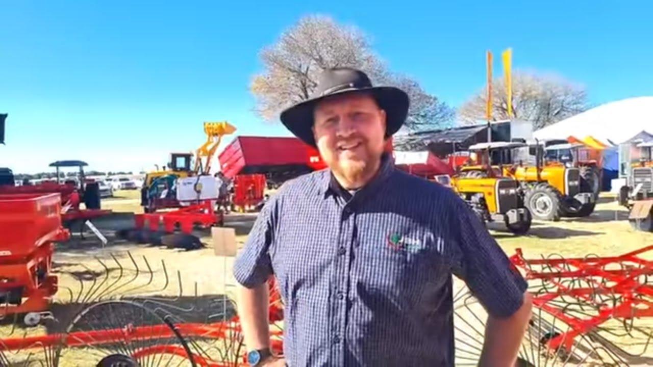 JBH Agri het so 'n groot reeks van toerusting by hulle stalletjie op Nampo 2026, waar begin mens?