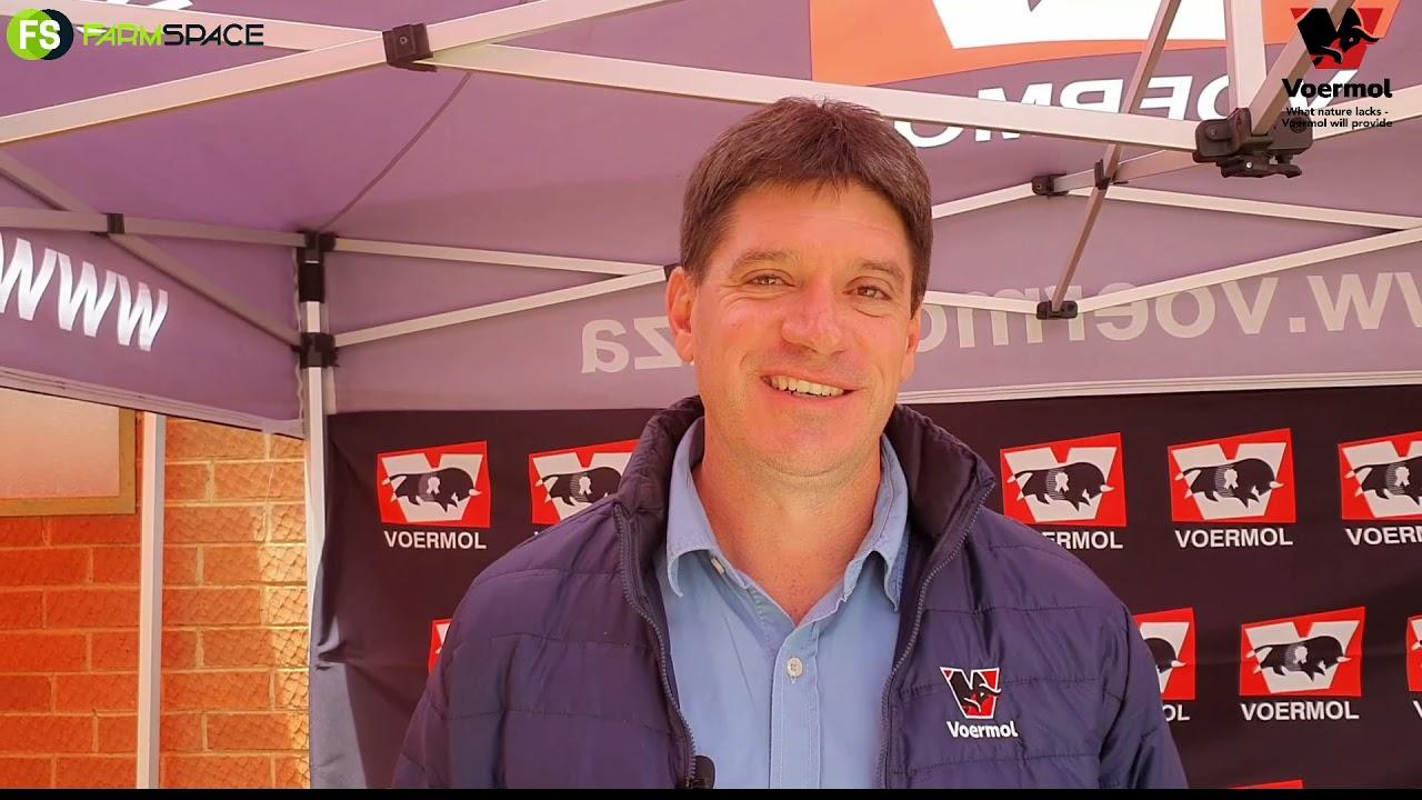 Dr Francois van de Vyver van Voermol vertel meer oor kondisietelling by ons Drukbeweidingsdag