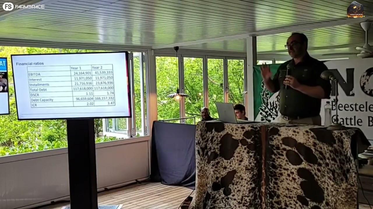 ABSA gesels met ons oor finansiering by die Nguni Regainer Groep boeredag en veiling.