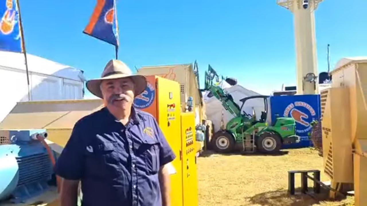 Watse trein-bedryf het Jones Masjiene hier op Nampo 2026?