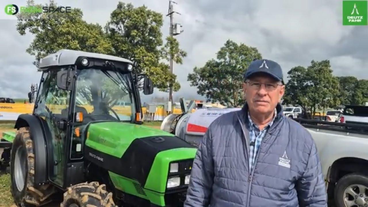 Het jy al gesien hoe ’n Deutz-Fahr boord trekker sy ding doen?