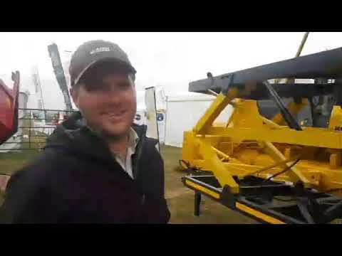 Agri Shalom has a tip-trailer that can tip into a spreader - Nampo Cape 2019