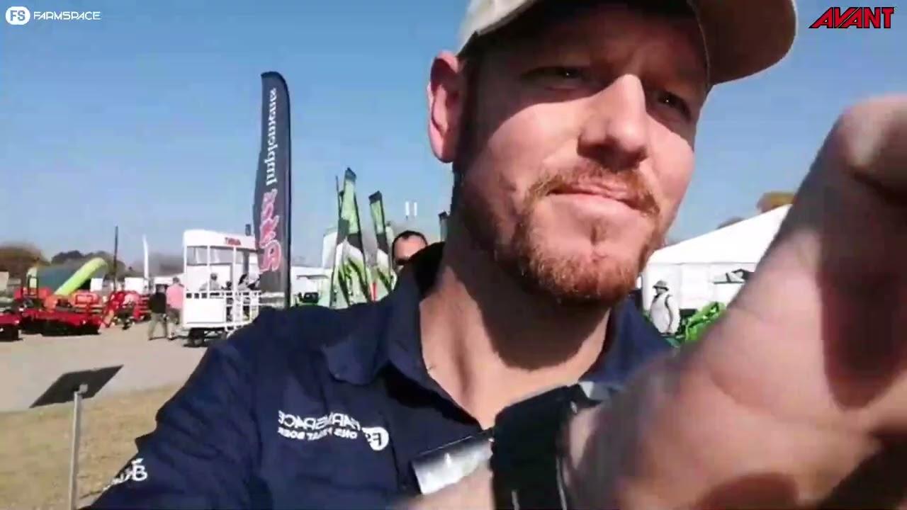 Avant wys hul staal op Nampo Oesdag - Harvest Day 2022.