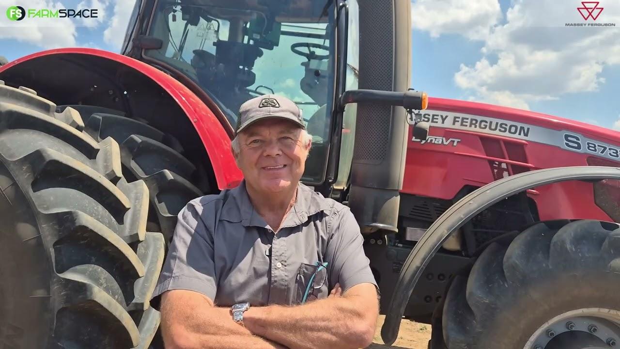 Hoe rooier hoe mooier! Hoekom het Bernard hulle al vir 40 jaar net Massey Fergusons?