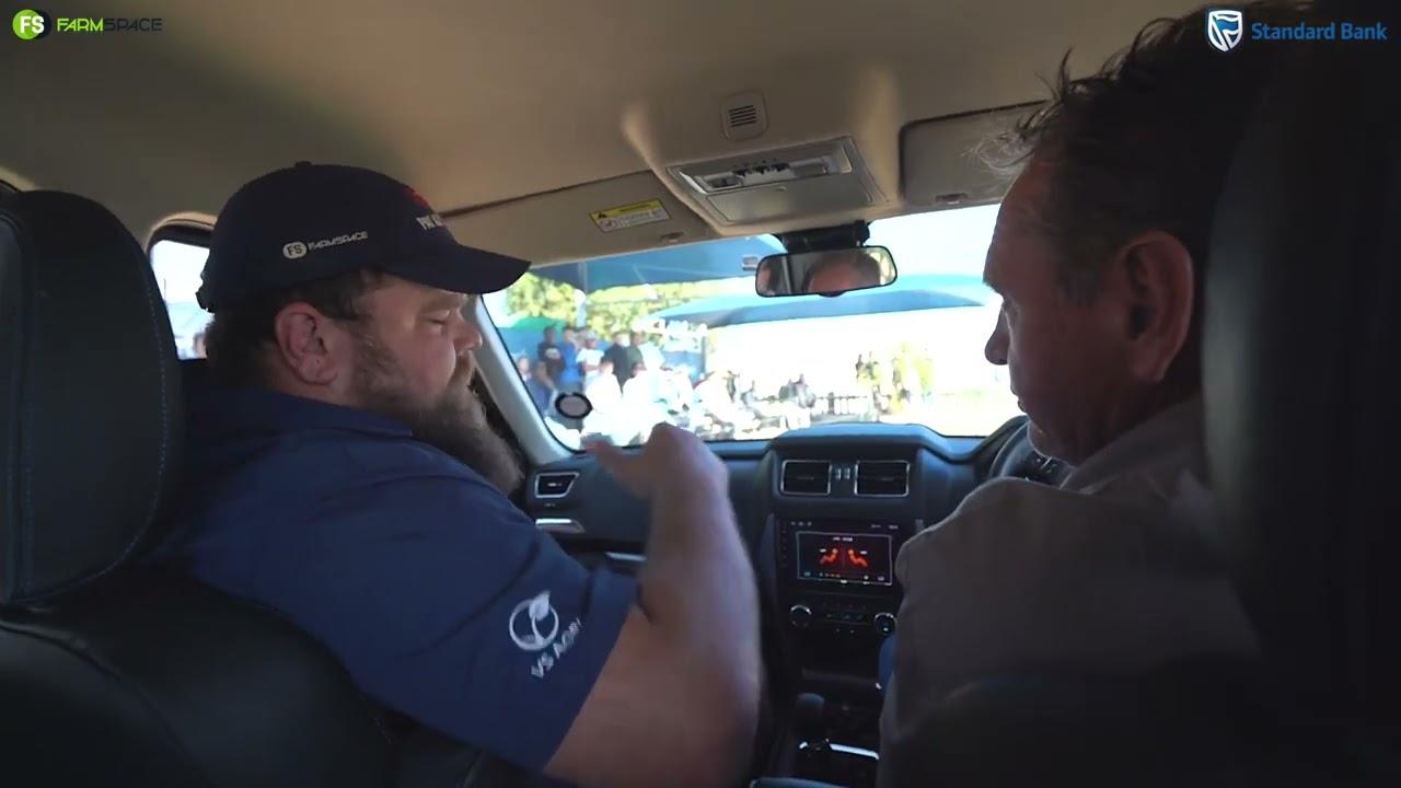 Stel jy belang in die Mahindra Karoo Dusk? Aangebied deur Standard Bank.