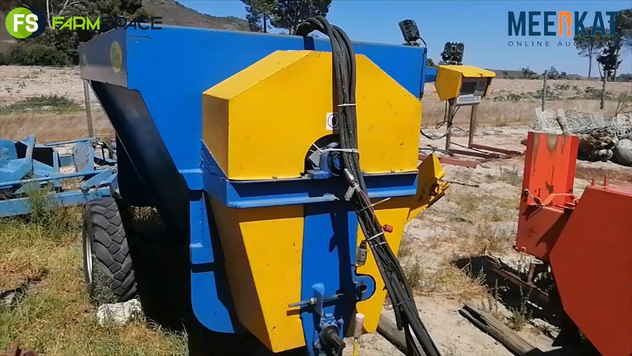 Rumax 5m³ voermenger op Kwaliteit Trekker en Implement Veiling Sonder Grense 21 tot 24 Feb 2022