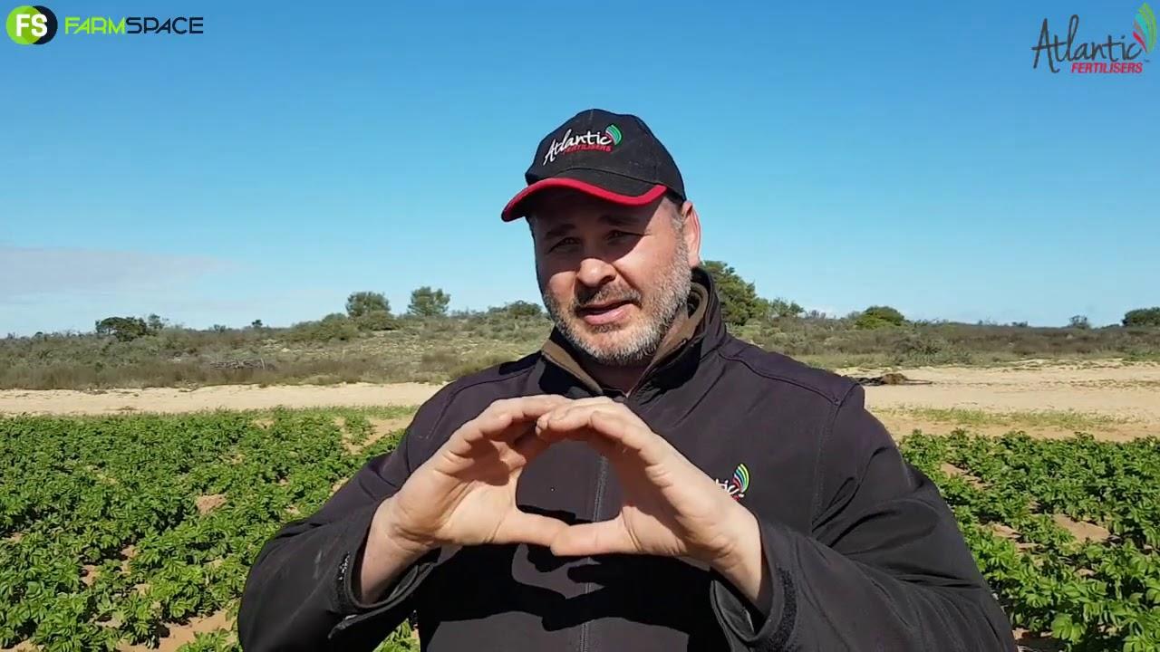 Atlantic Fertilisers Agri - Alwyn Badenhorst met Bio Enrich