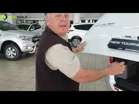 Virtual Ford Dealer - Tourneo Walkaround