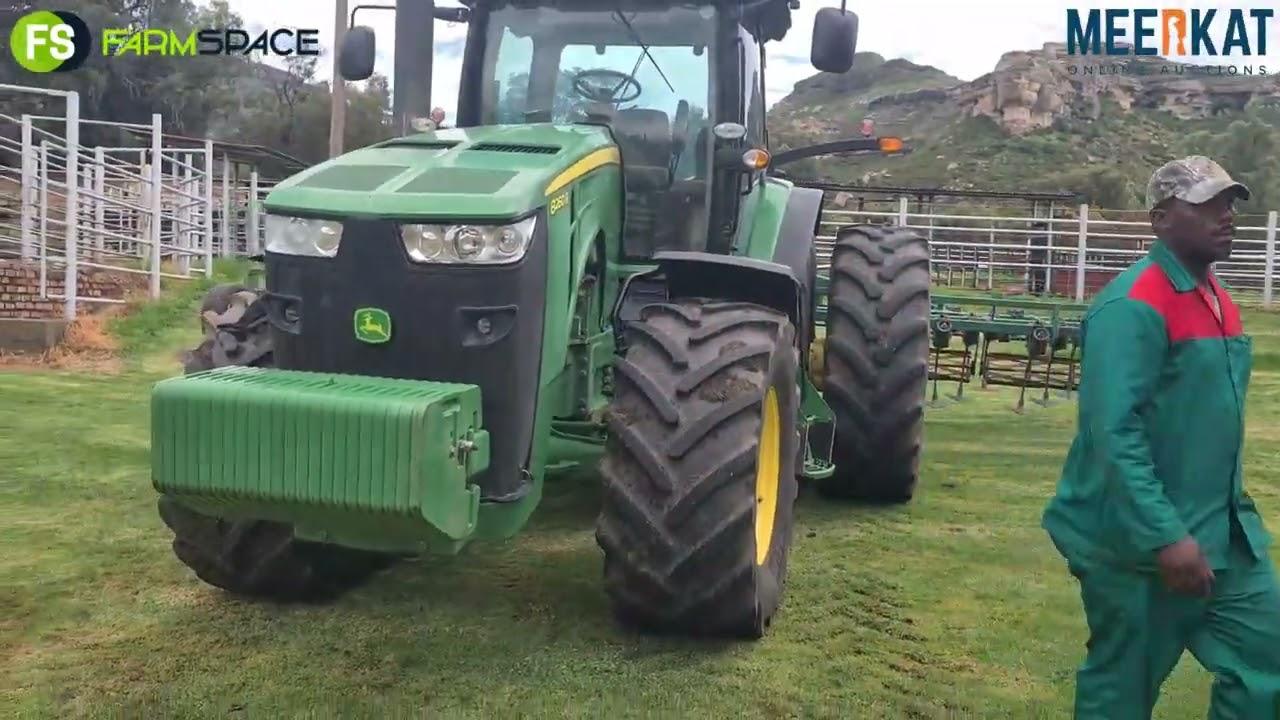 John Deere 8260R: 2013 op Kwaliteit Trekker en Implement Veiling Sonder Grense 21 tot 24 Feb 2022
