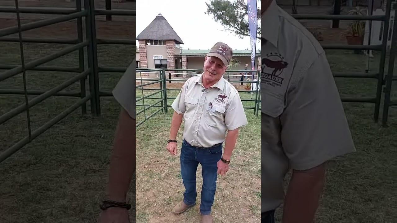 Marius Barkhuizen by die Pinzgauer PinZ²yl Cattle Breeders Society of SA se boeredag