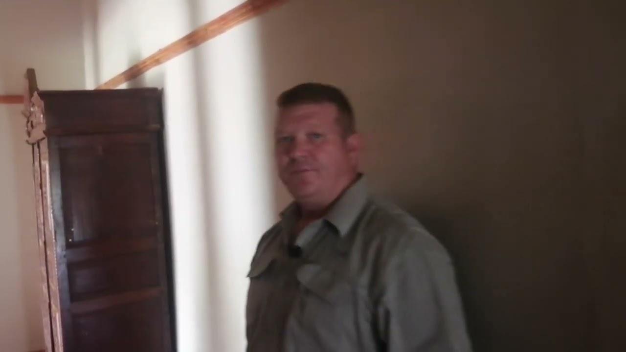 La Rochelle, 'n 21 slaapkamer gastehuis net buite Bothaville, is in die mark.