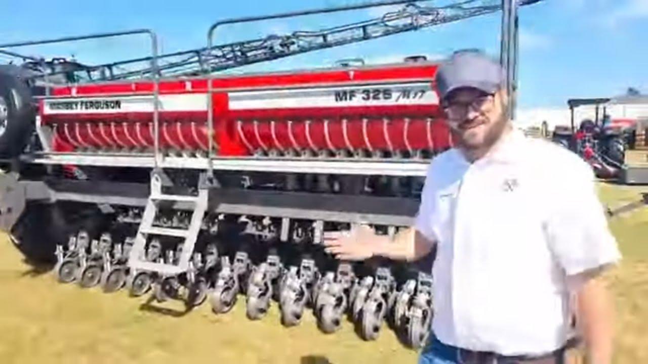 Hierdie jaar het Massey Ferguson groot gegaan by Nampo Kaap / Cape 2024.