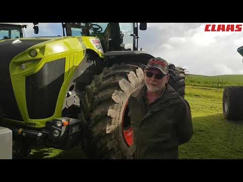 Heinrich Schonfeldt oor die Claas Xerion